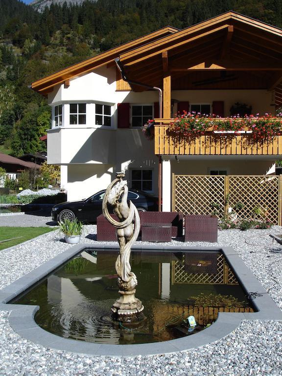 Haus Telisia Lejlighed Klosterle am Arlberg Eksteriør billede